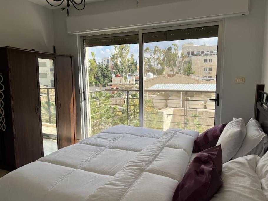 Ronza Elegant Apartment عمان المظهر الخارجي الصورة