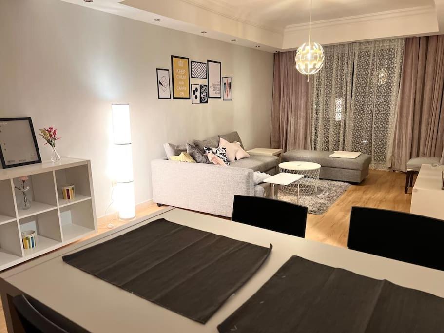 Ronza Elegant Apartment عمان المظهر الخارجي الصورة